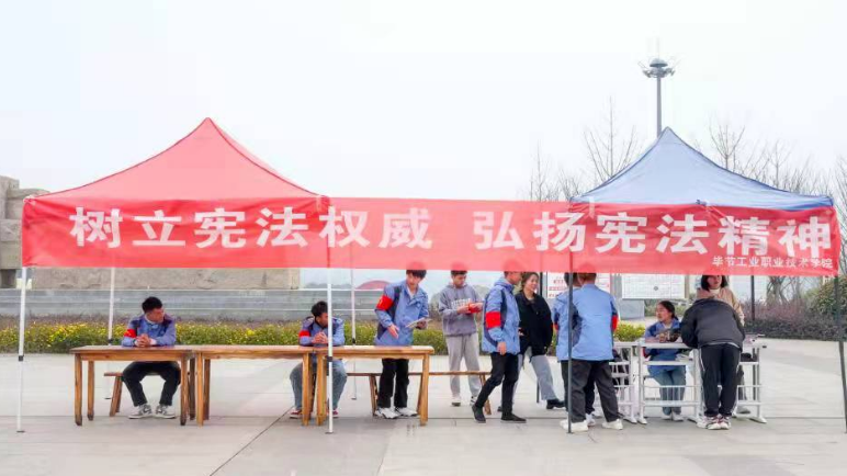 這些優(yōu)秀的育人案例，值得每一位輔導(dǎo)員（班主任）學(xué)習(xí)！